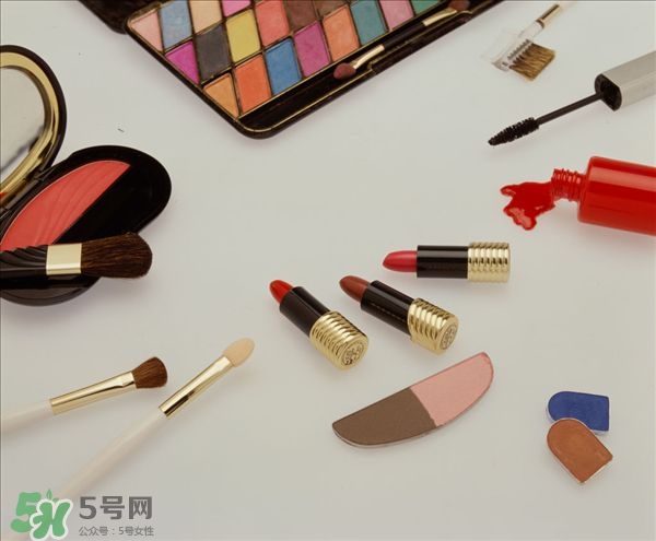 ��ױ������Ⱥ�˳�� ��ױ����ȷ����